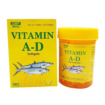 Có những nguồn thực phẩm tự nhiên nào mà chứa nhiều vitamin A và D?
